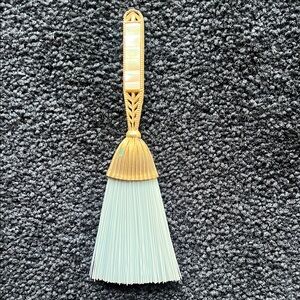 Vintage Elegant Gold and Silver Handheld Makeup Brush